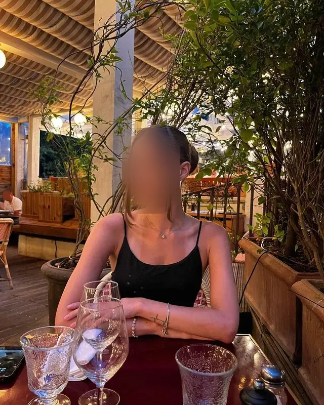 Nora – Ligne de soie et mystère - Image 2